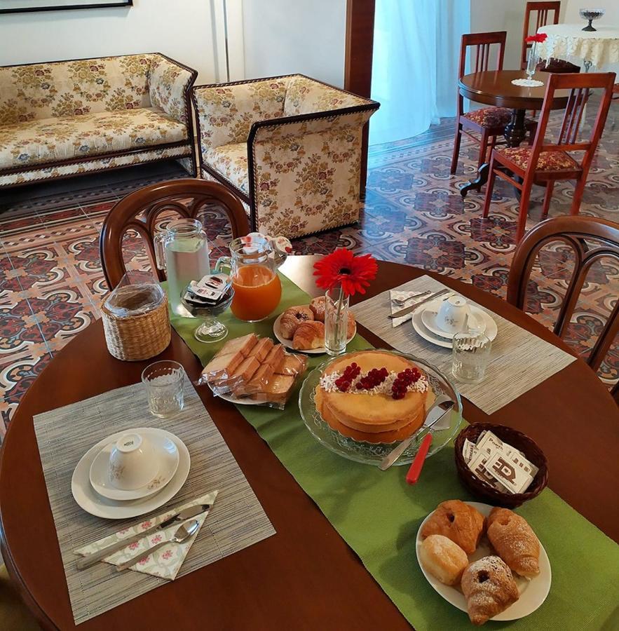 B&B Cose Belle Capurso Buitenkant foto